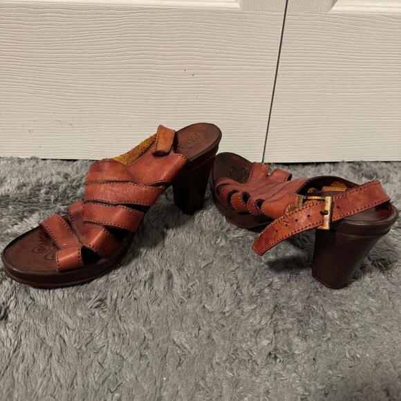 Hand Crafted Genuine Leather Heels - Picture 5 of 6